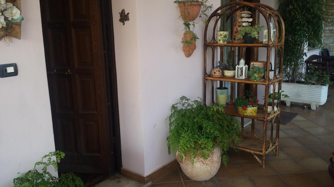 B&B Villa Noemi Формия Экстерьер фото