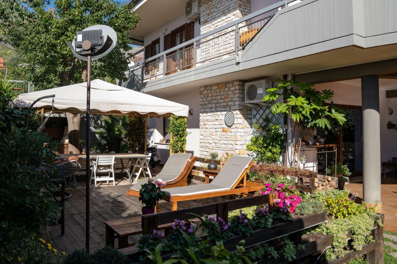 B&B Villa Noemi Формия Экстерьер фото